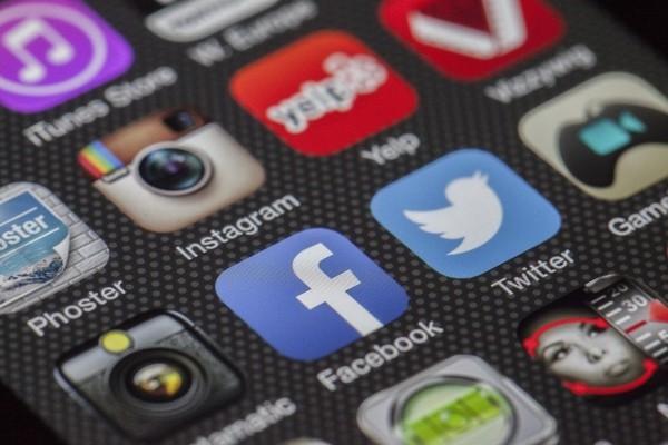 Facebook rolls out Facebook Offers Facebook rolls out Facebook Offers